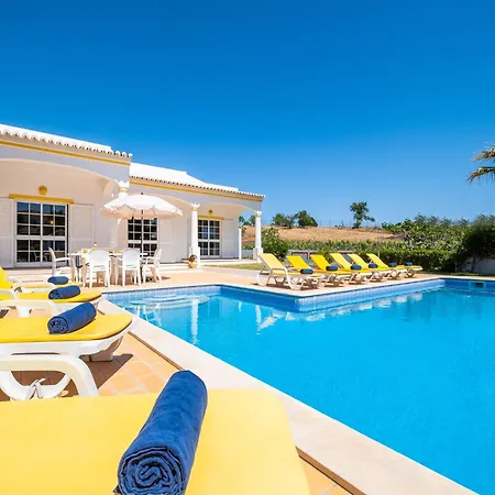 Holiday Home In Branqueira Near Santa Eulalia Beach ヴィラ *