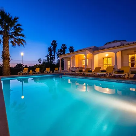 ヴィラ Holiday Home In Branqueira Near Santa Eulalia Beach アルブフェイラ